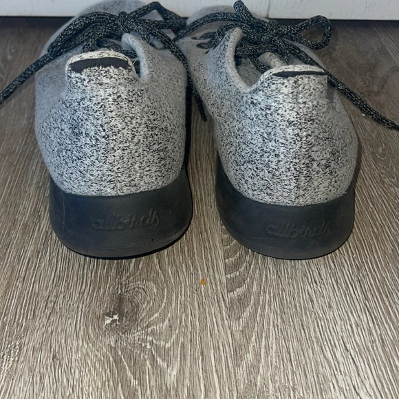 ALLBIRDS WOOL RUNNERS 0119 in light of gray with gray sole men’s sizes 12 - Picture 11 of 11